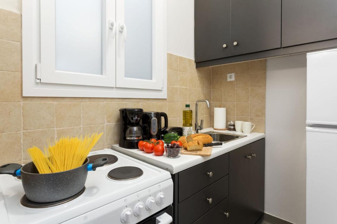 Homely Apartments By Athens Stay ภายนอก รูปภาพ